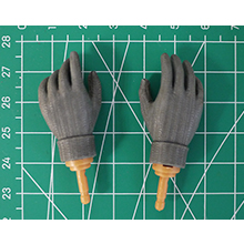 1:6 Scale German WWII Flammerwerger Schutzanzug Grey Glove Hands